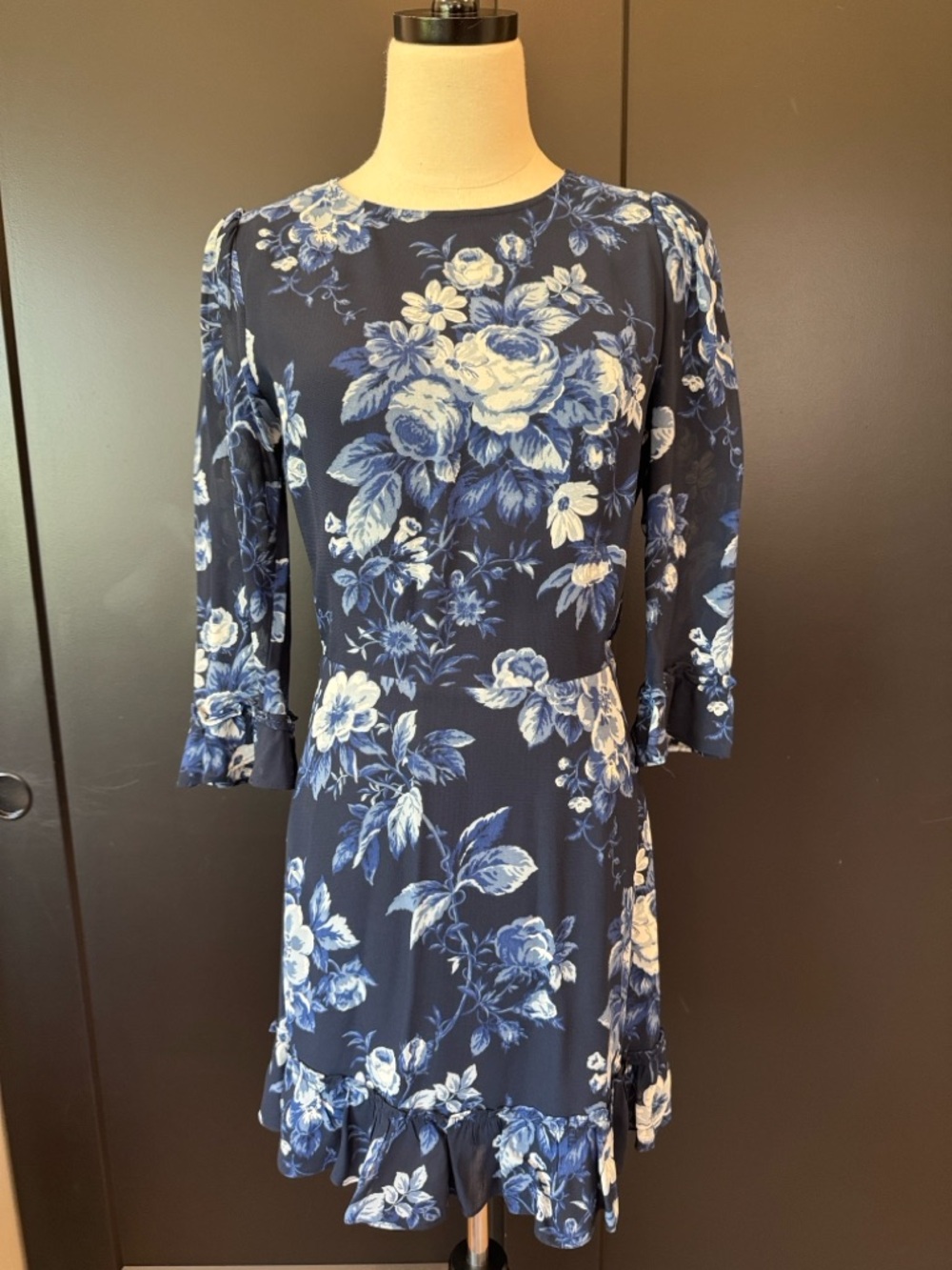 Reformation Doutzen Dress in Lotti, Size 8, Like New - Picture 2 of 13